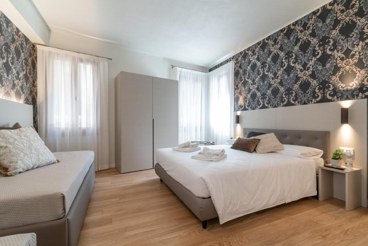 Grifoni Hotel Venecia